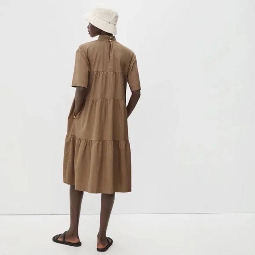 Everlane The Tiered Midi Dress Cotton Mock Neck Short Sleeve Tan Women Runs Big - Picture 2 of 7